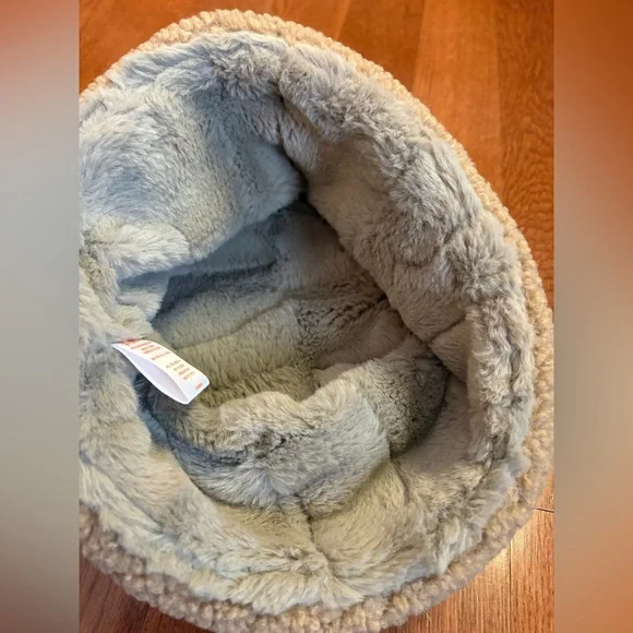 Pistil Billie Bucket Hat. - Picture 6 of 7